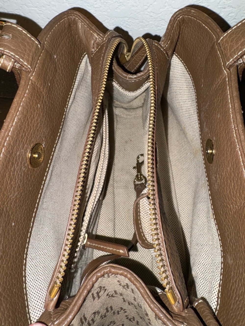 🥰 Dooney & Bourke Tan Brown Monogram Satchel - Picture 7 of 8
